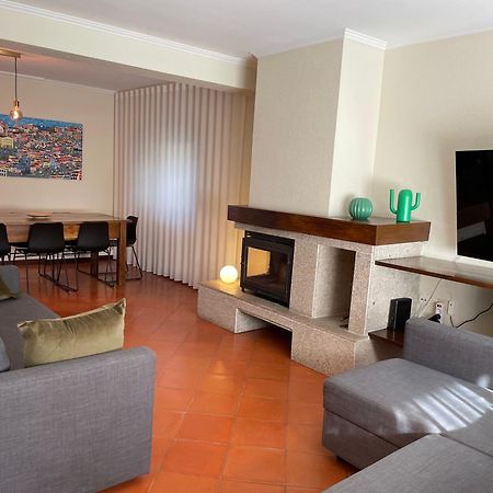 Villa Casa Do Paco Guimarães Esterno foto